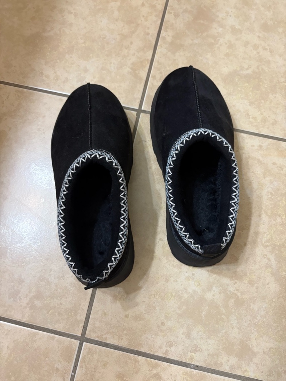 Amazon Black Slip-On Platform Suede shoes